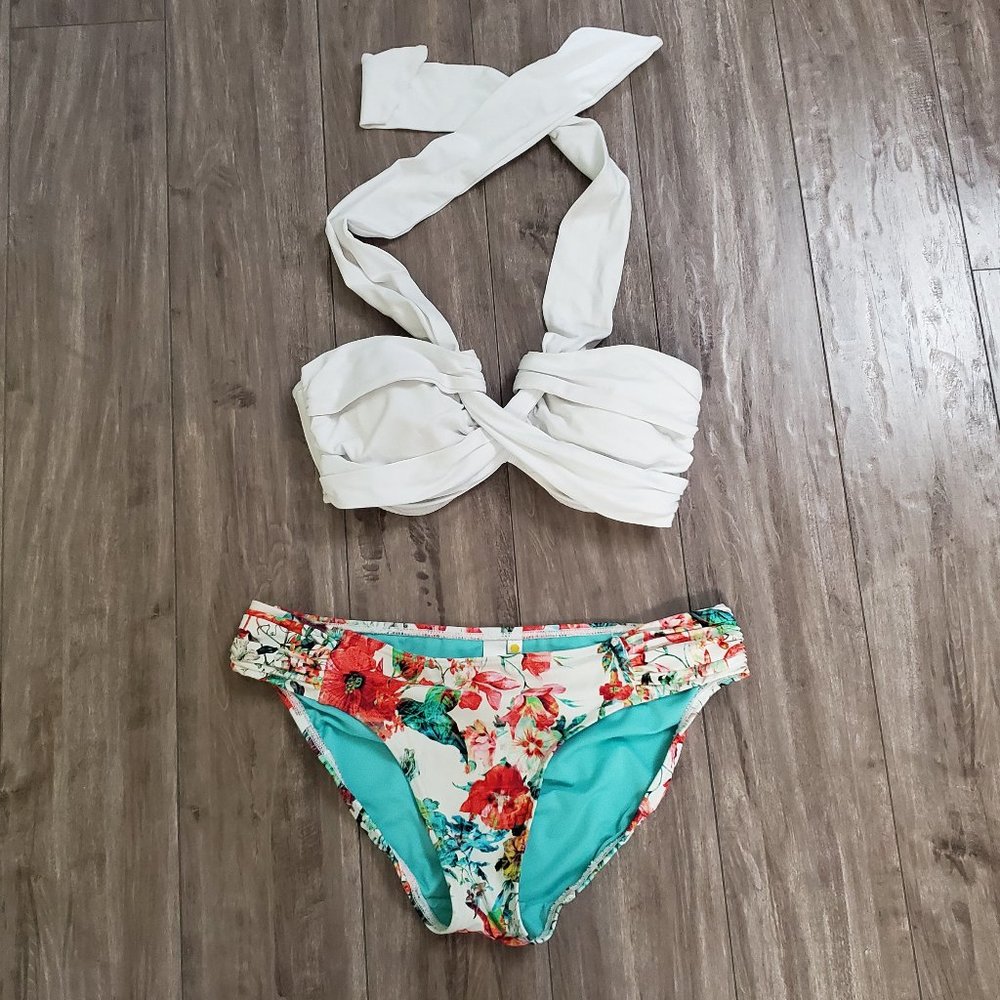 Seafolly white bikini convertible bandeau or halter top.